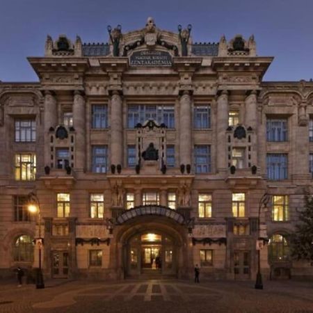 Central Apartment Kiraly Street Budapest Extérieur photo